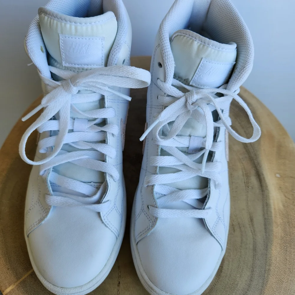 Nike Women's Court Royale 2 Mid High-Top Sneakers Snakeskin Swoosh Size  7.5 - Picture 9 of 17